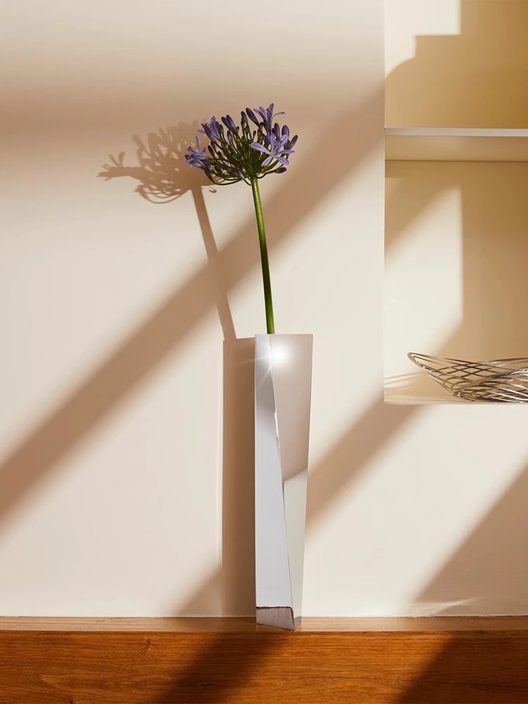 Stainless Steel Luxury Vase Me - Luxury Lifestyle Items 리뷰 및 가격