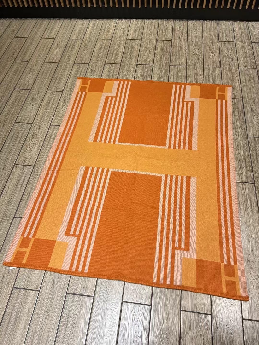 Luxury Brand Throw Blanket Hom - Cashmere Throw Blanket 리뷰 및 가격