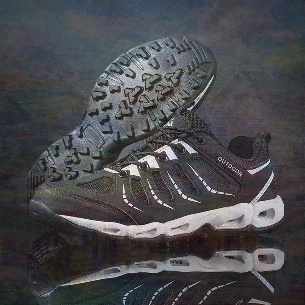 Sumer Round Tip Silver Sneaker - Luxury Lifestyle Of Celebrities 리뷰 및 가격