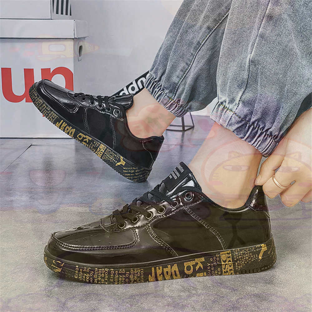 Round Foot Size 45 Sneakers Wh - Luxury Lifestyle Of Celebrities 리뷰 및 가격